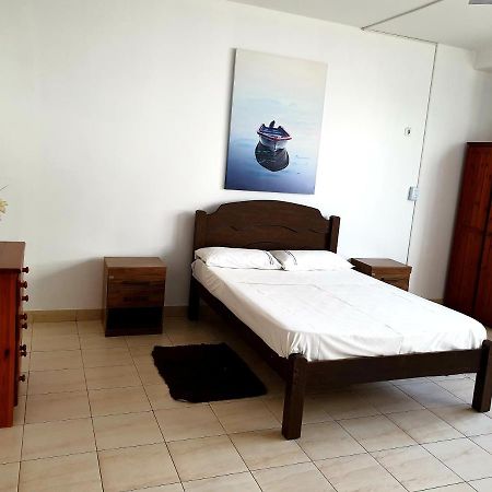 Guest House Mangui Baxu Rooms & Apartment Tarrafal  Exterior foto