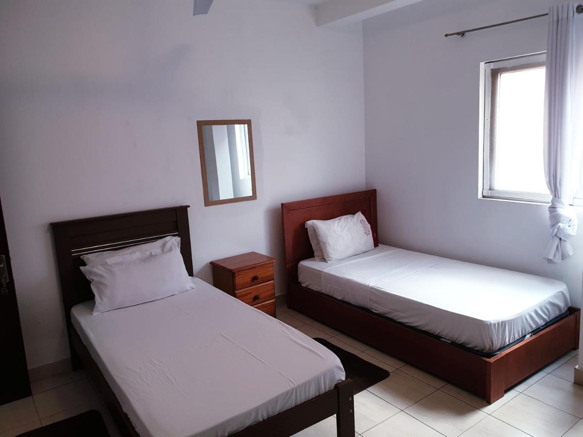 Guest House Mangui Baxu Rooms & Apartment Tarrafal  Exterior foto