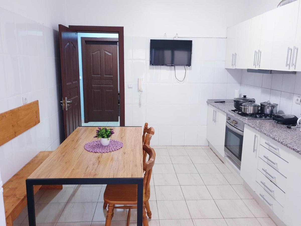 Guest House Mangui Baxu Rooms & Apartment Tarrafal  Exterior foto